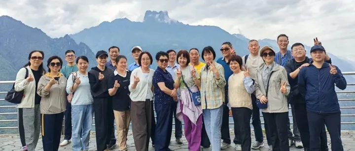 <em>怒江</em>逐梦，步履不停