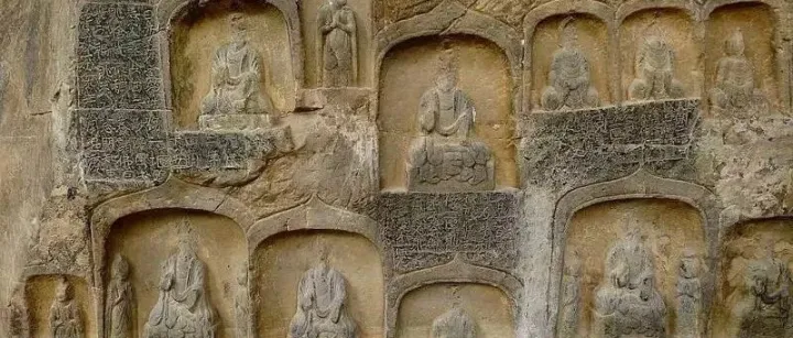 比乐山大佛还早300年！云南深山绝壁上的南诏国石窟，藏着怎样的治水神话？