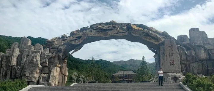 定西文旅新亮点！渭河源人山人海，老外都被惊艳到！