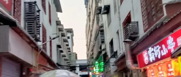 耒阳流量新宠！比蔡伦竹海街好逛还人少，低调到离谱！