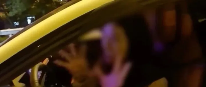 司机犯困竟高速违停，反怼交警“耽误我睡觉”“你警察不能这样欺负我”……