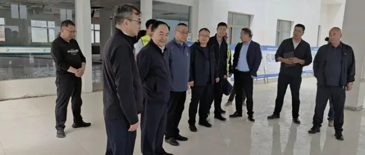 李积胜调研督导茶卡服务区升级改造项目建设工作