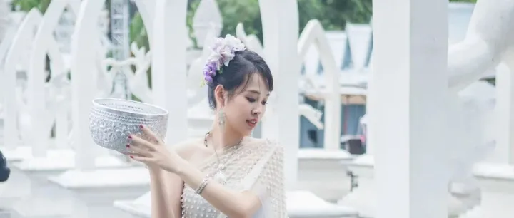 滇西四月：一场水与祝福的狂欢