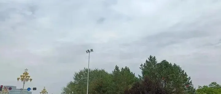 在鄂尔多斯待了几天后我明白了，真正让外界刮目相看的远不止热门旅游目的地