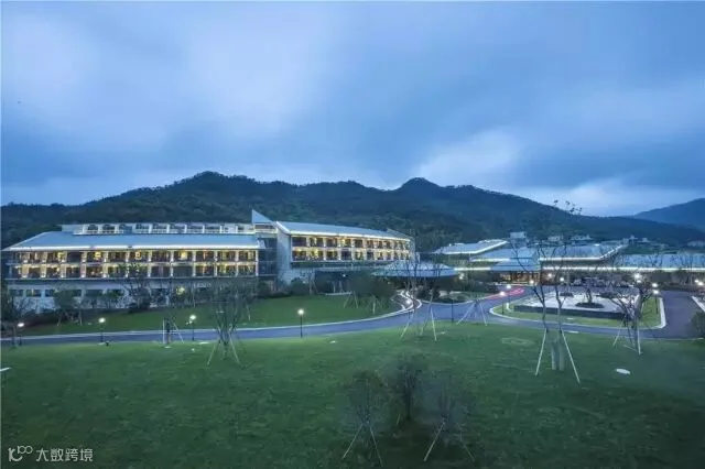 宁波东钱湖.jpg