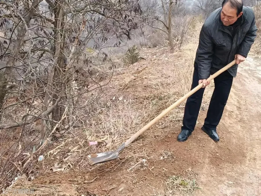 71b9941b5adff4c20a747b1c58fa23dd.jpg