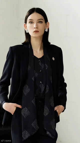 插图