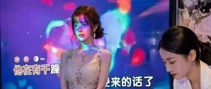 说个好笑的事情，我没有点名道姓一群人都认为是说自己