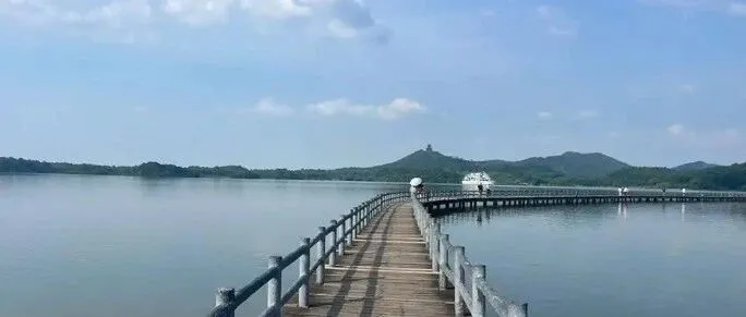 池州市中心正在悄悄“南联”？这2大区域加快成型，贵池南部与高新区板块强势崛起！