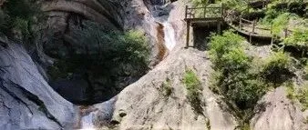 南阳卧龙数百家农庄周末客流不及预期，送柴鸡都少人问的院场空了大半