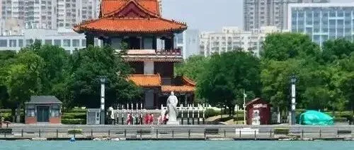 济宁悄悄干大事！未来城市中心或将沿湖重塑，太白湖新区越来越有看头！