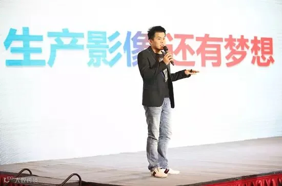 卢梵溪_副本.jpg