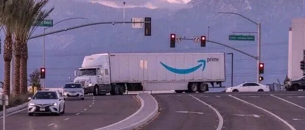 在 Amazon 上，品牌为什么会被重新打回商品？
