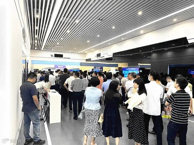 https://image.ipaiban.com/upload-ueditor-image-20210722-1626944584245005610.jpg