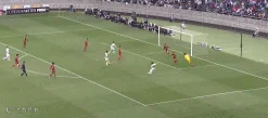 1515398185684085213.gif