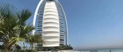 阿联酋2017年宣布中企高铁合作落定一周即冻结，如今准备重开却发现国际承建企业纷纷退避