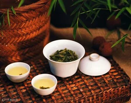 点击查看源网页