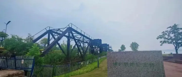 福建来舟镇依托铁路遗址打造文创街区，老站房要变网红打卡点