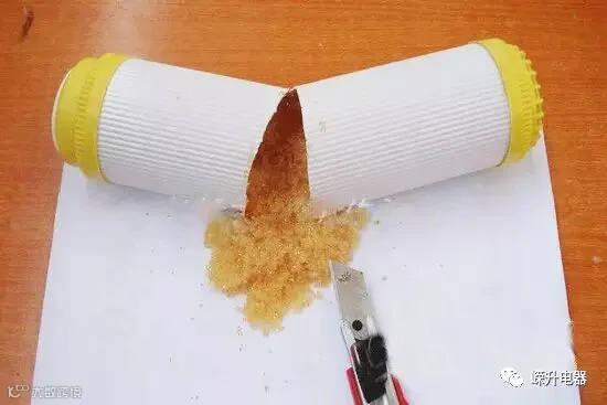 【家用净水设备】饮用放心水 家用净水设备选购安装全攻略