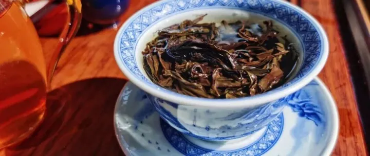 喝个<em>普洱</em>，连撬茶都是学问