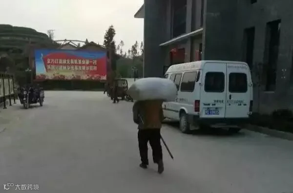 QQ截图20151127140942.jpg