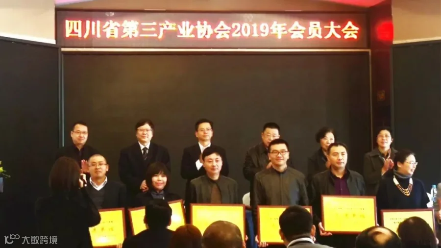 微信图片_20190328172532_副本.jpg