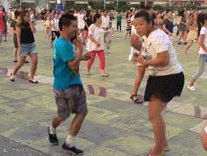 跳舞