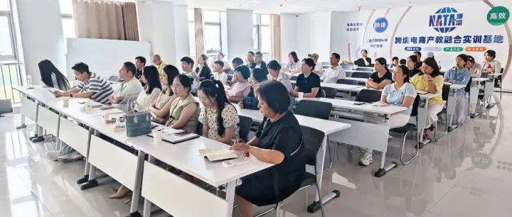 新乡市抖音IP实战课收官！从0到1吃透短视频流量，普通人也能轻松做IP