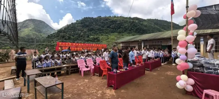 金粒3.jpg