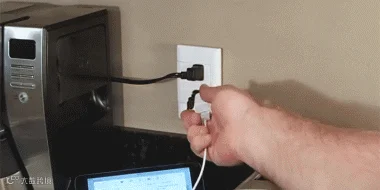 cecj7kmubwqmj0pmdlck.gif