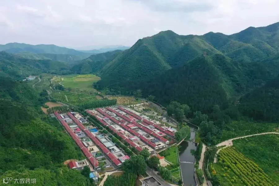 喇叭沟门满族乡中榆树店村 (1).jpg