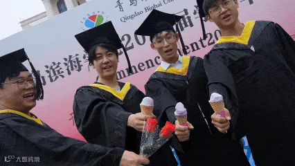 2267f0ce407e50f85bfc806dd664bdce.gif