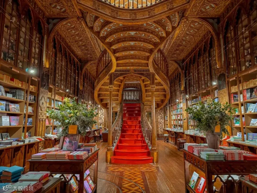 Livraria Lello Porto - The World’s Most Magical Bookstore (2026)!