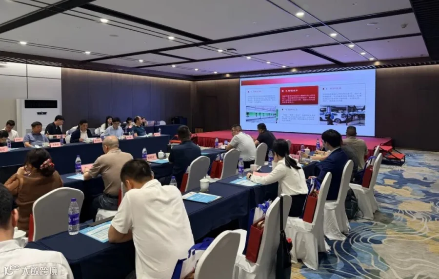 09c13b0583dac7e1195302ee423c00c3.jpg