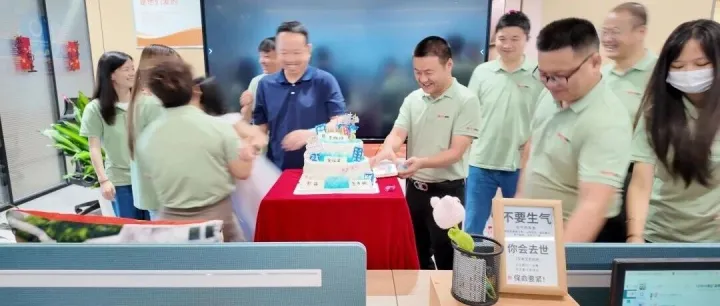 一路同行，感恩相伴！