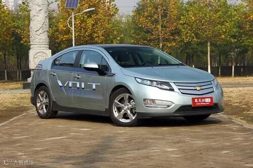 电气时代 抢先体验雪佛兰Volt原型车(组图)_汽车_凤凰网