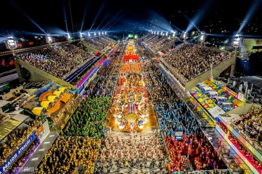 Rio Carnival 2025: events, tips & highlights — EAST WEST