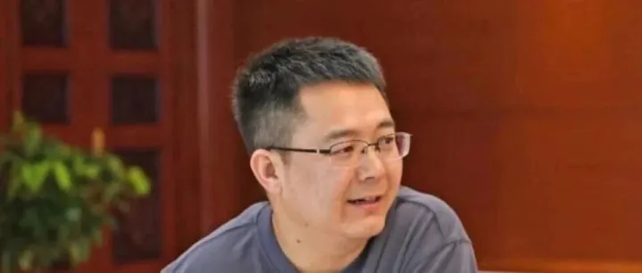 全球矿区无人驾驶第一股：易控智驾创始人蓝水生简介