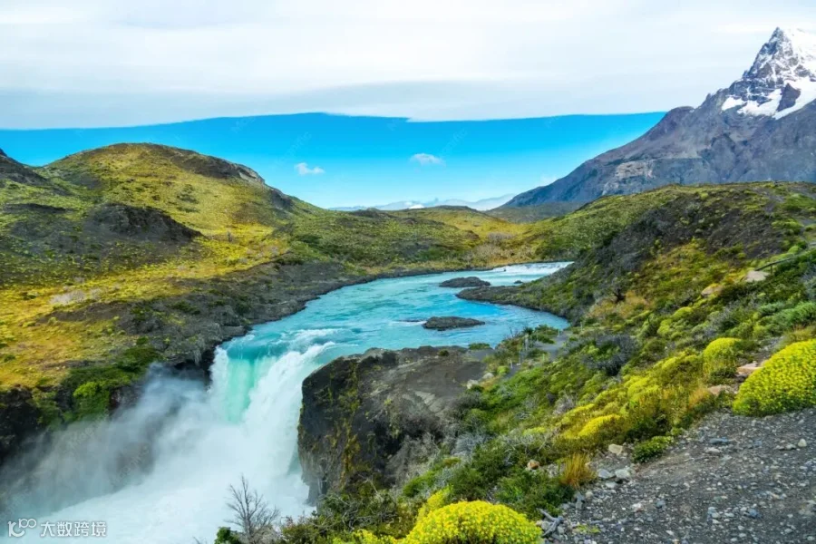 Premium Photo | Salto grande waterfall in national park torres del ...