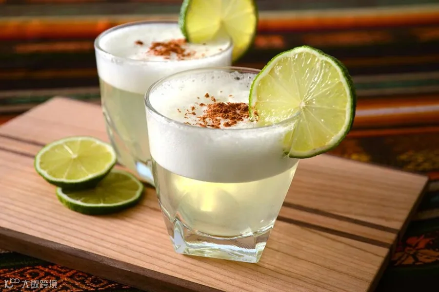 Das originale Pisco Sour Rezept – Pisco, Eiweiß, Limetten und Sirup ...