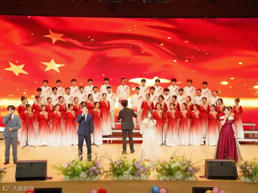 演唱1.jpg