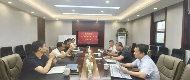 吉利百矿集团总裁张煜一行到郑州轻冶科技股份有限公司考察交流