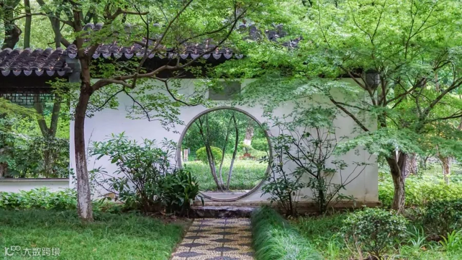 摄图网_507739369_江南园林亭林园夏日风光(企业商用).jpg