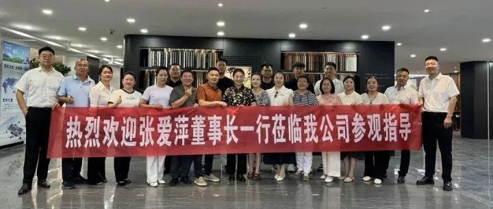 董事长实地考察，为爱萍跨境员工装修新房“保驾护航”