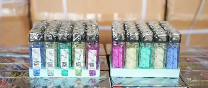 80万只打火机被查！中越边境一批过境货物严重申报异常，涉事公司被点名