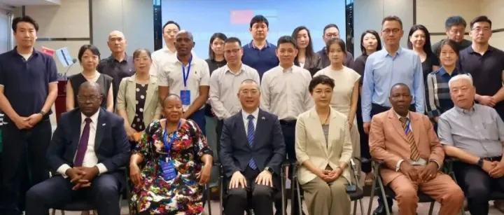 博茨瓦纳｜博在华推动传统医药与大健康合作 助力中医中药出海
