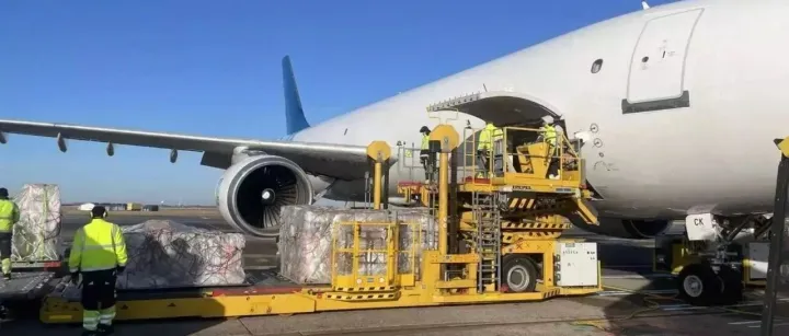 旺季还没到，空运货量先降了？全球航空货运8月开局出现变化