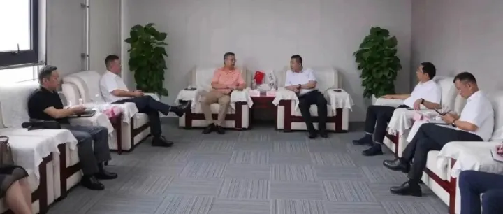 澳门华泰阳光商业营运公司到访陕西华山国际工程有限公司