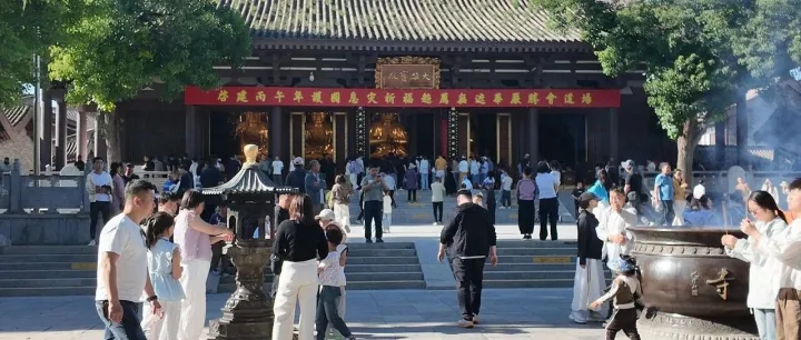 闫宝龙：AI时代未来企业官网还有价值吗？答案比你想的更颠覆