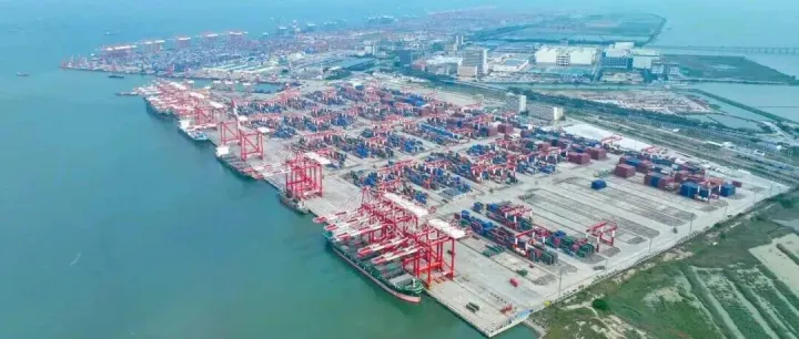广州港上半年净利润5.56亿元